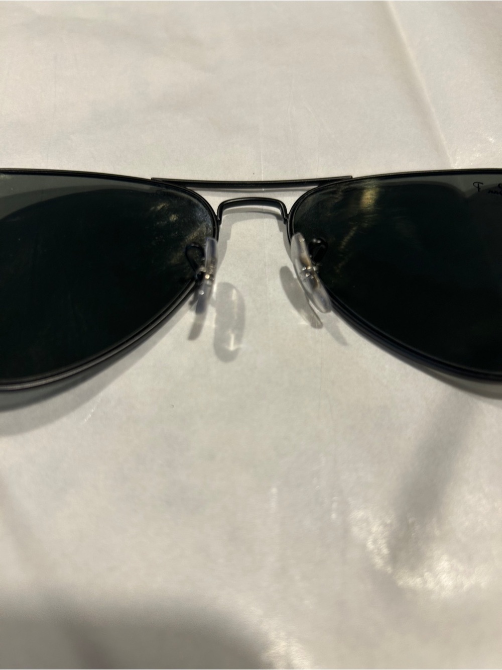 Ray Ban Classic Aviator Polorized Sunglasses - Picture 5 of 6